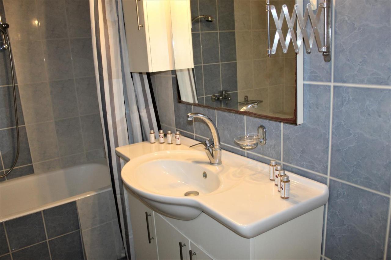 The Vacationer Apartment Agria Luaran gambar